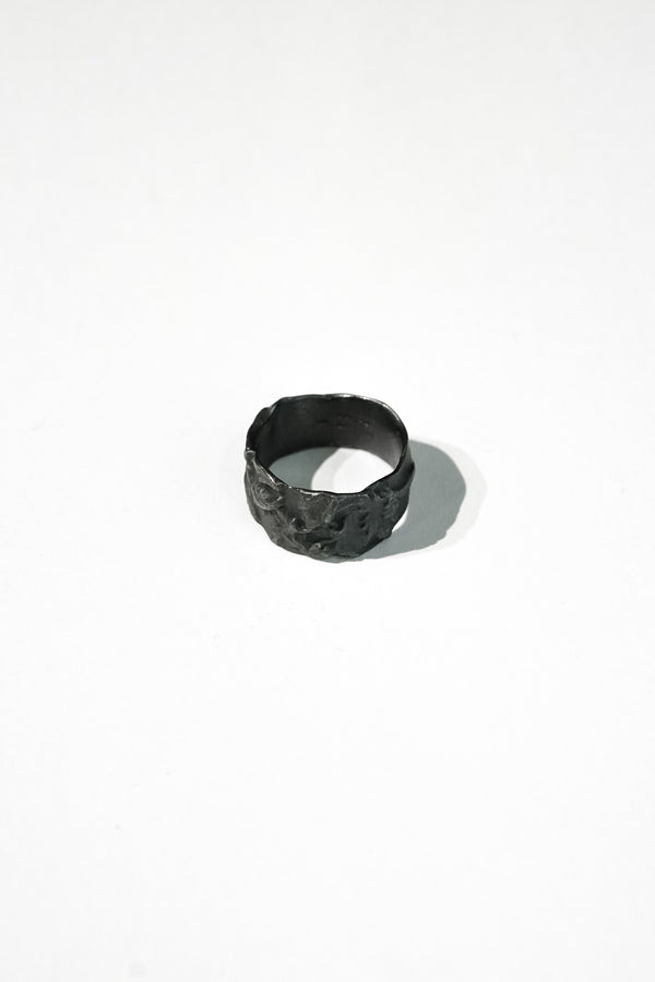 Black Leaf Ring (Small)