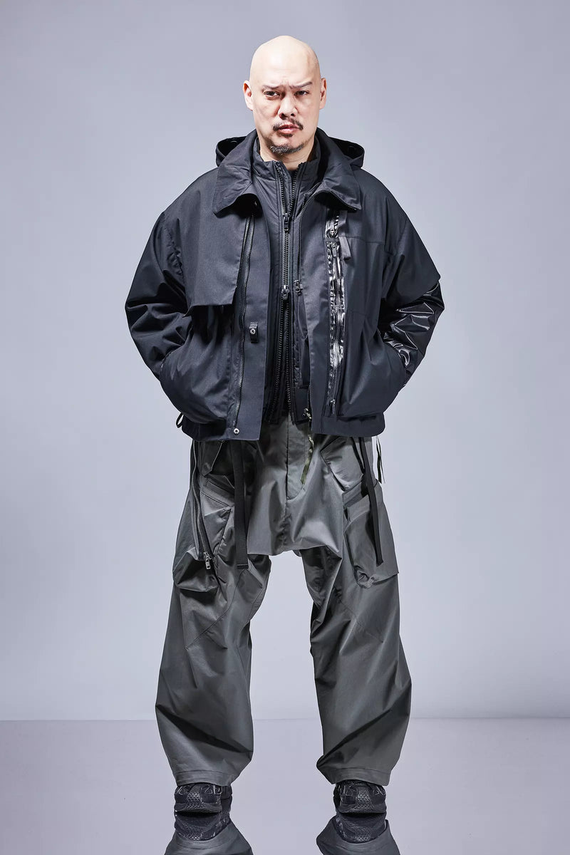 ロストコントロール SATIN BLOUSON サイズ2 ブラック ACRONYM - J115K-E Encapsulated Nylon Interops Jacket - Black