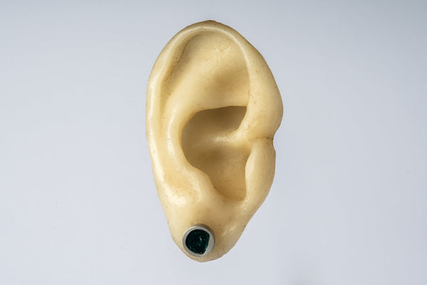 Stud Earring (0.2 CT, Blue Diamond Slab)
