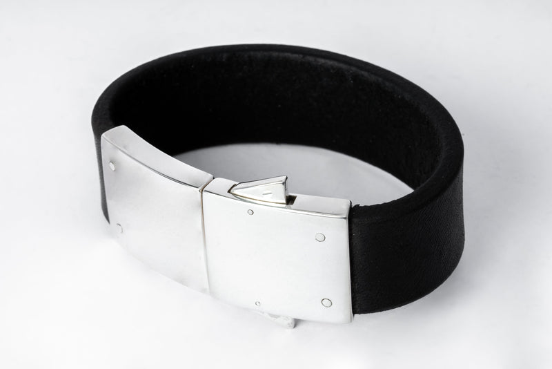 Box Lock Bracelet v2 (BLK+PA)