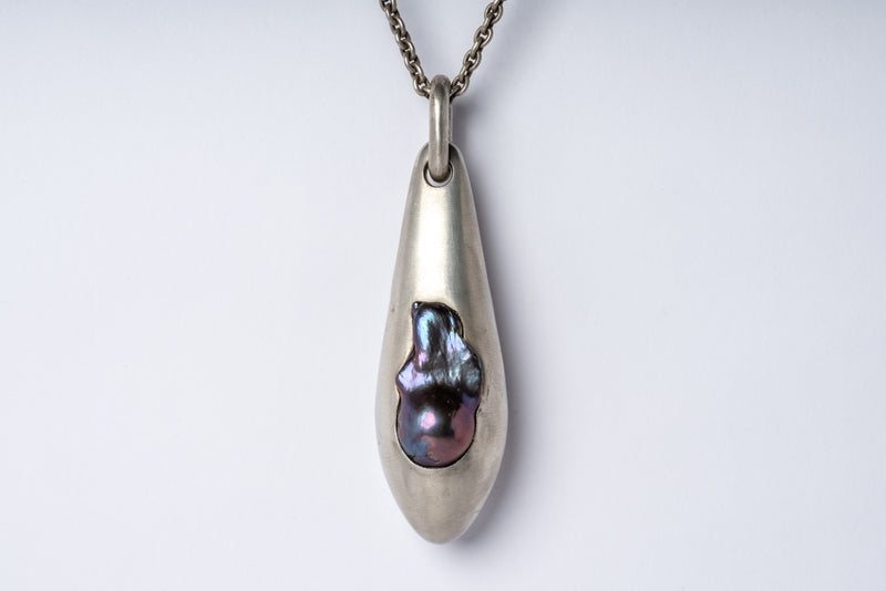 Chrysalis Necklace (Cremaster Emergence, Black Rainbow Pearl, DA+KPRL)