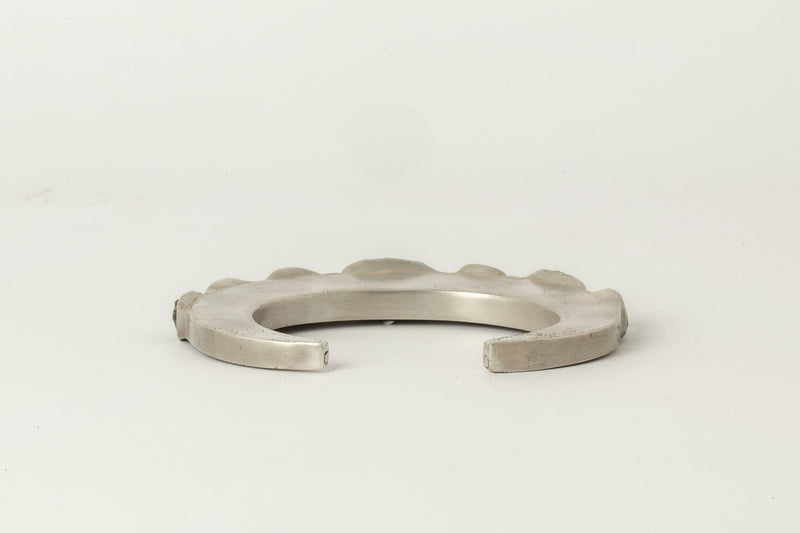 Crescent Bracelet (Terrestrial Surfaced, 7mm)