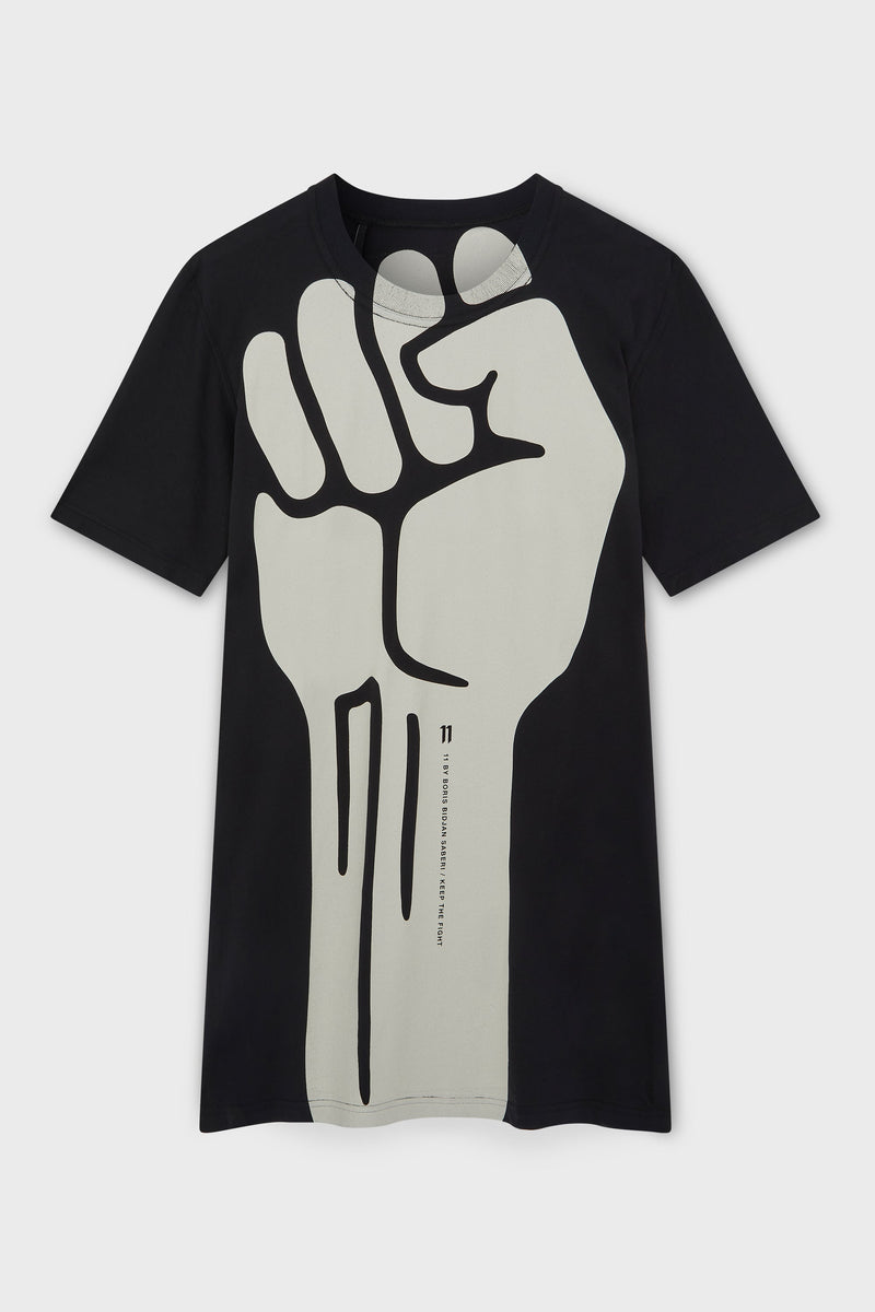 BLACK FIST OBJECT DYE TSHIRT