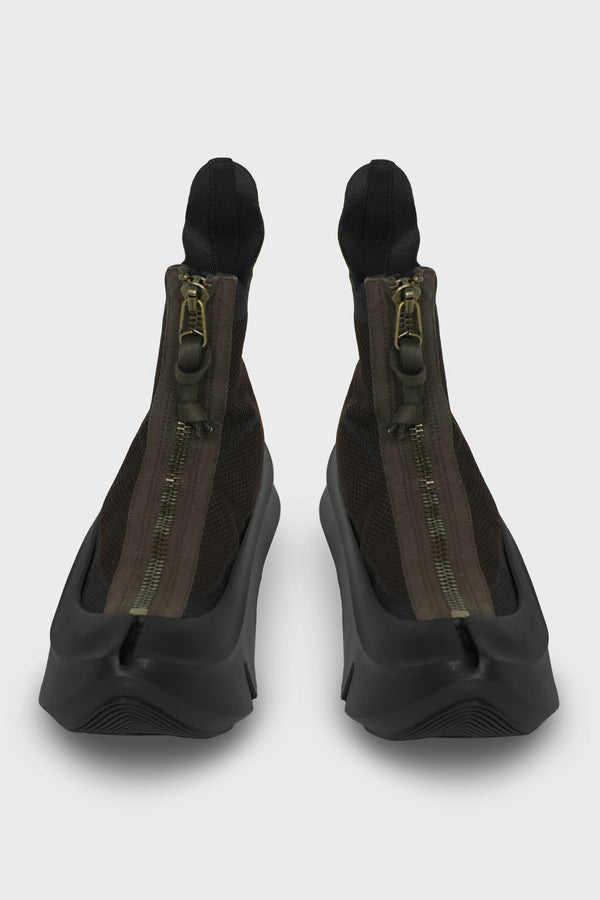 SHOES DARK BROWN