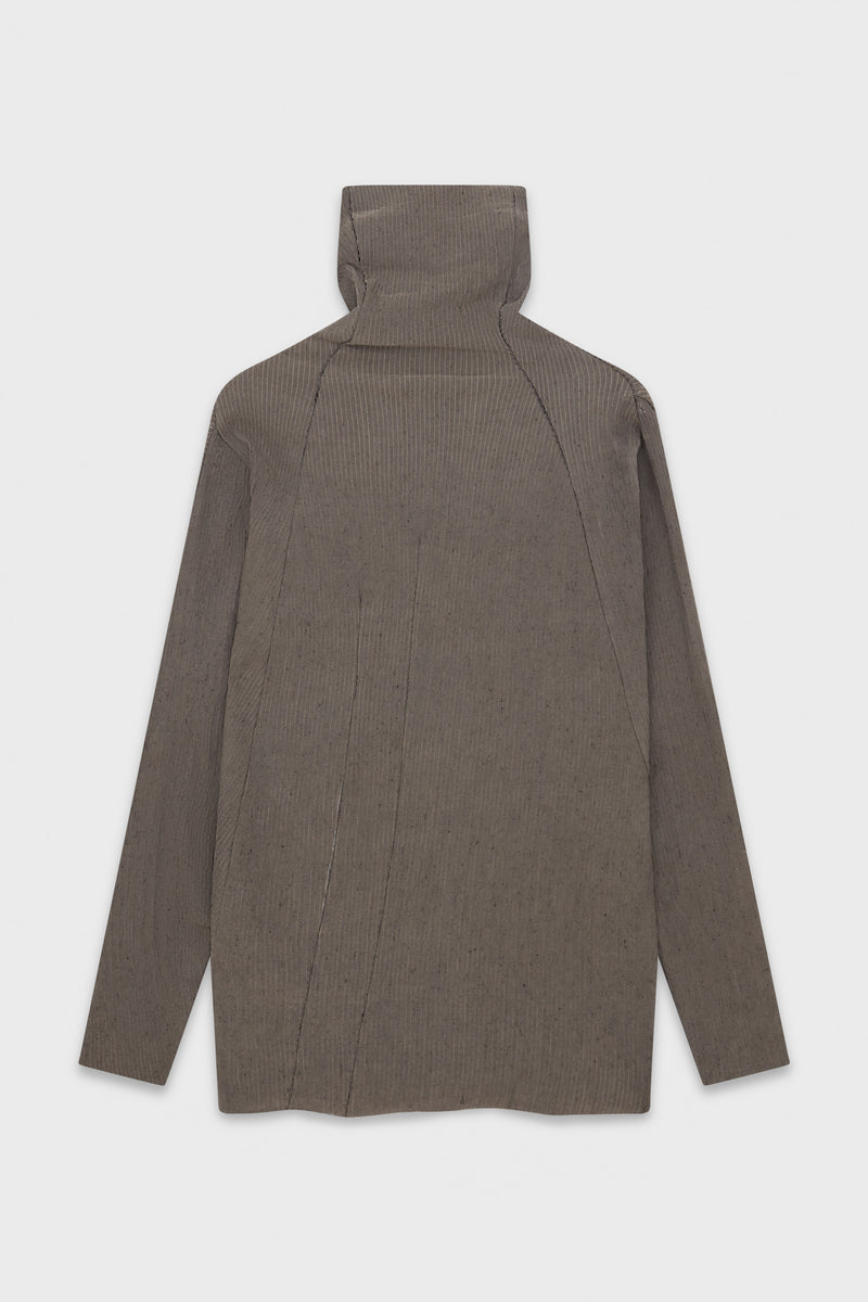 DISTORTION TURTLE NECK