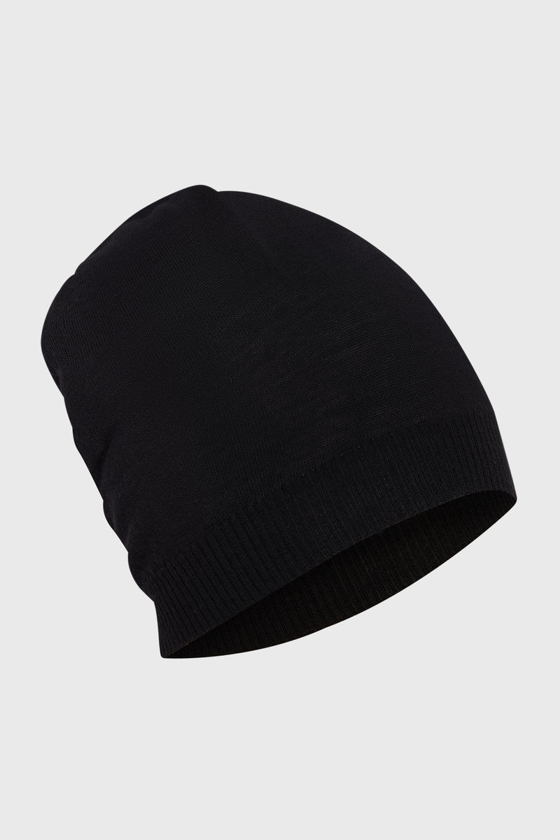 MEDIUM HAT BLACK