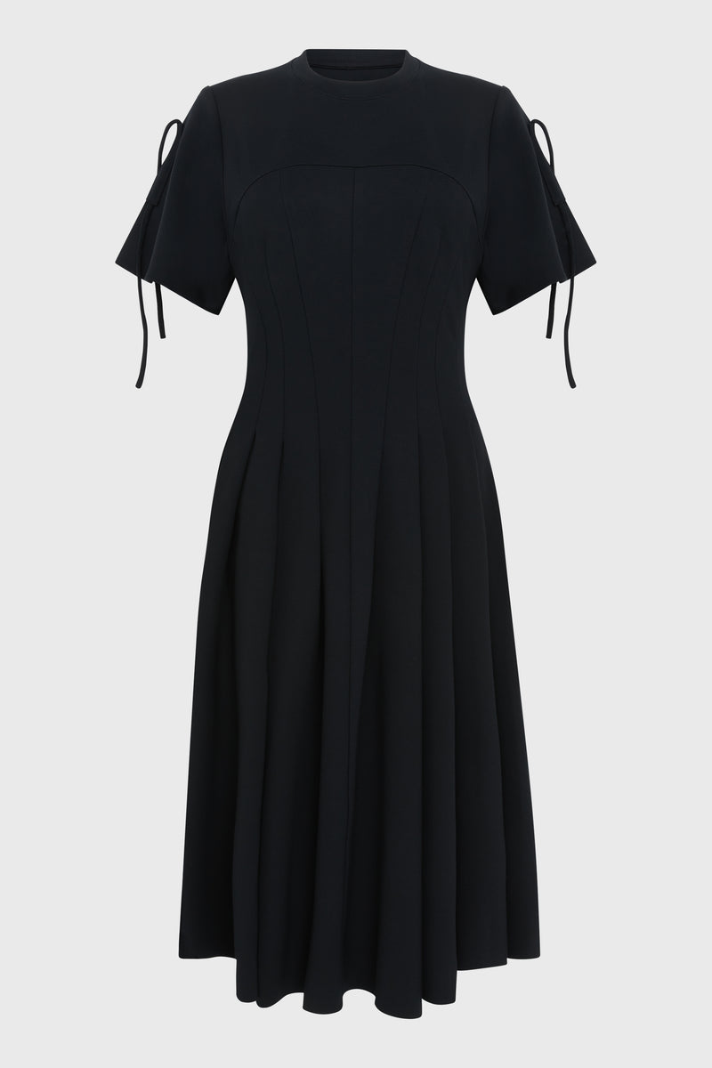 SHORT-SLEEVE CORSETSEAM PLEATED DRESS