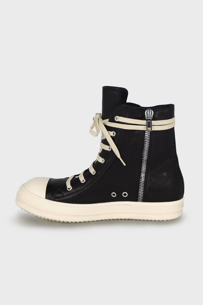 SNEAKERS BLACK