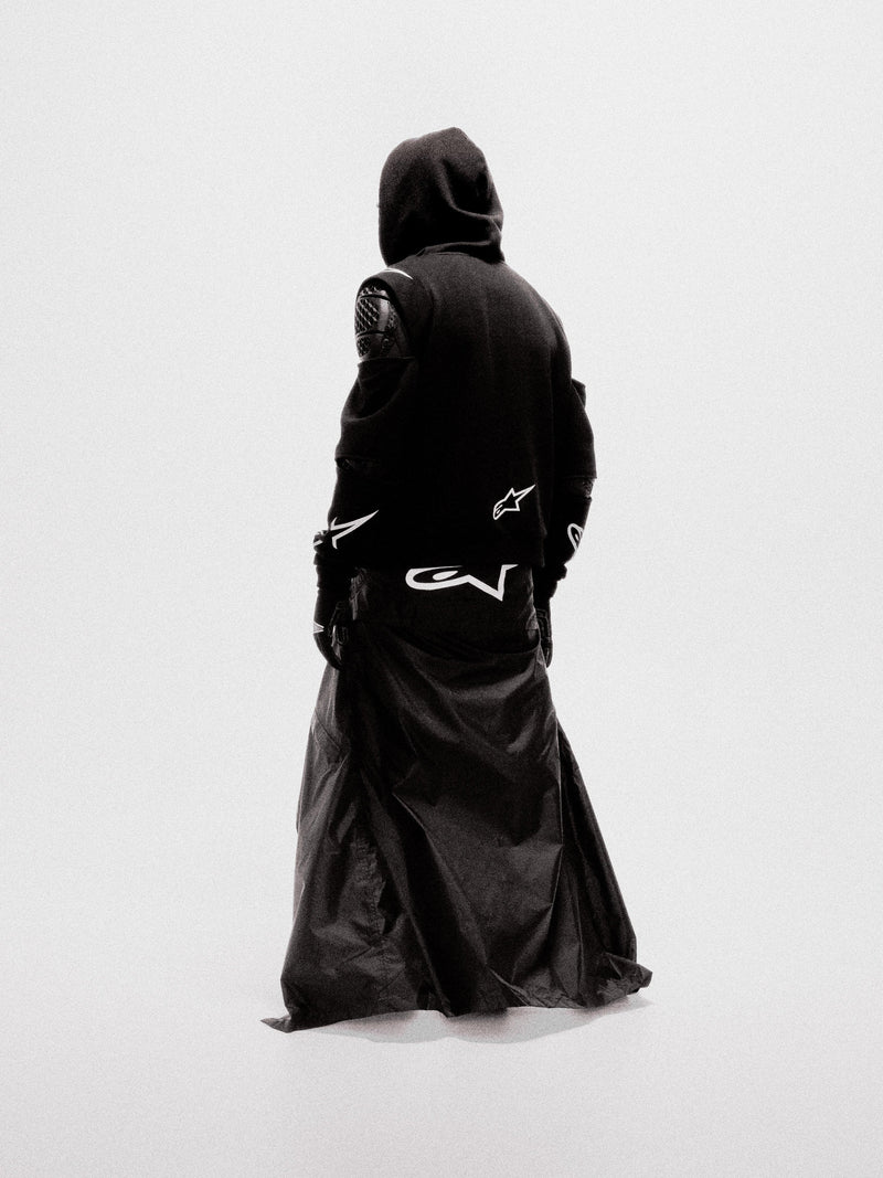 ARMOR HOODIE BLACK