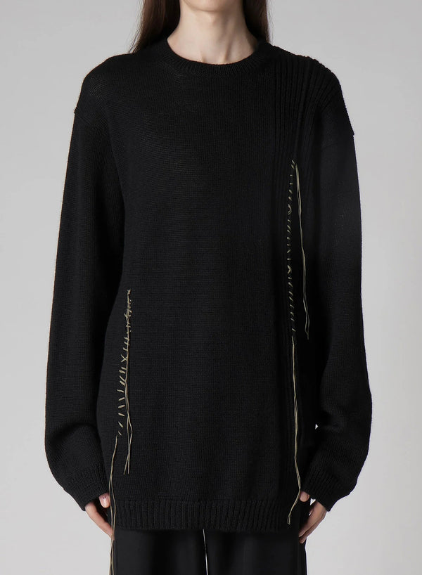 EMBROIDERY ROUND NECK PO