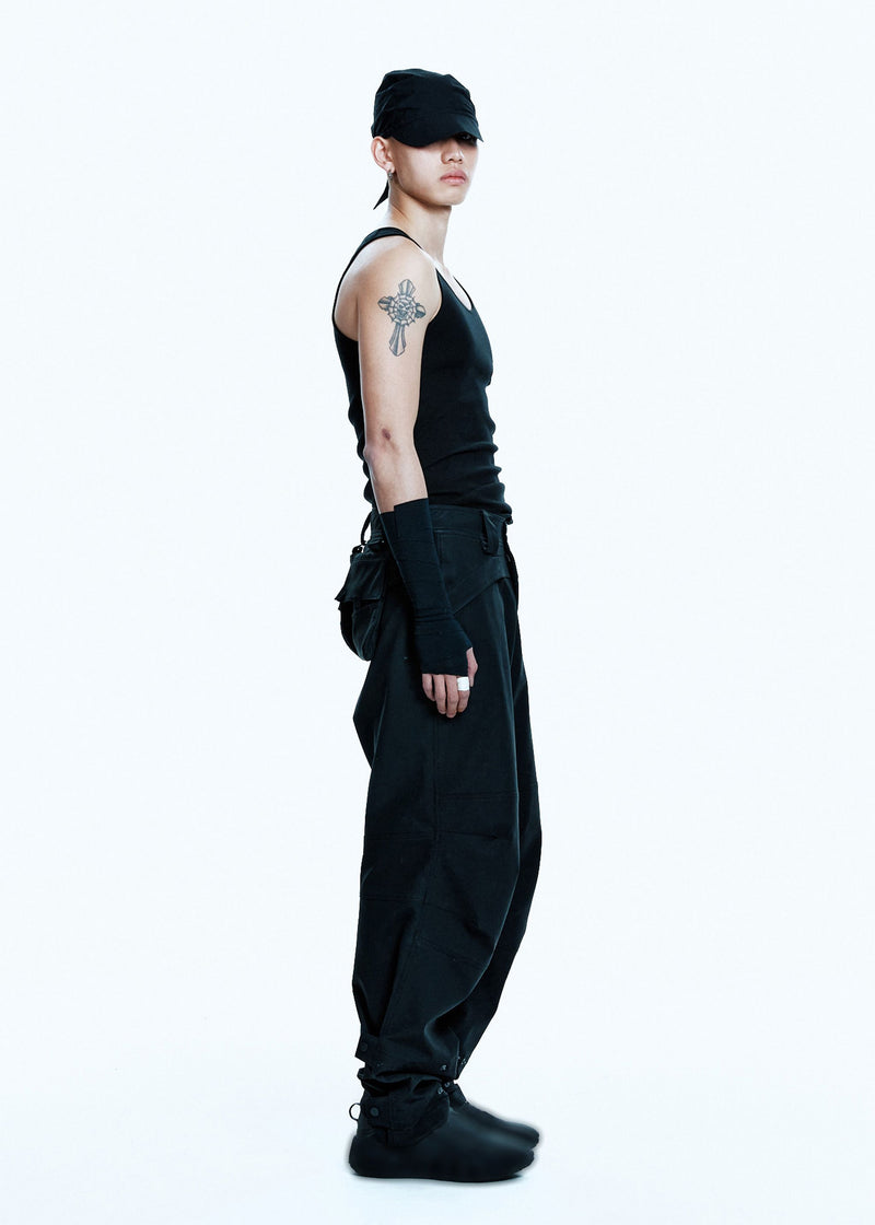 BIKER PANTS W/ DETACHABLE BAG