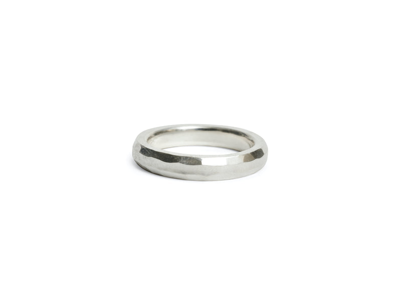 RING CLASSIC ROUND EDGES