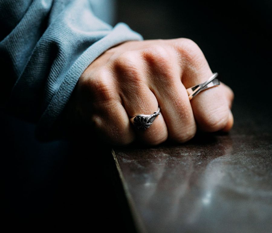 【WERKSTATT MUNCHEN】SILVER RING SYMBOL PALM WERKSTATT MUNCHEN - Palm Symbol Ring – Atelier New York