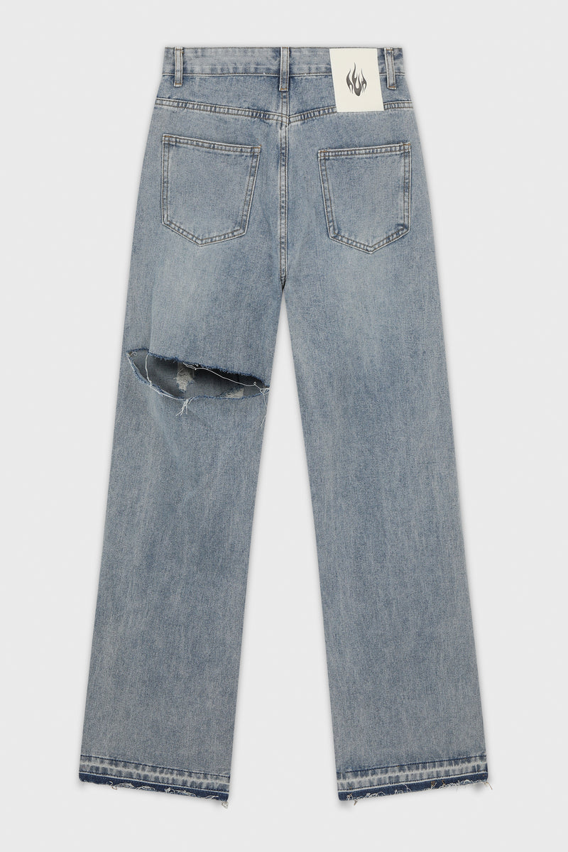 DESTROYED STRAIGHT JEANS